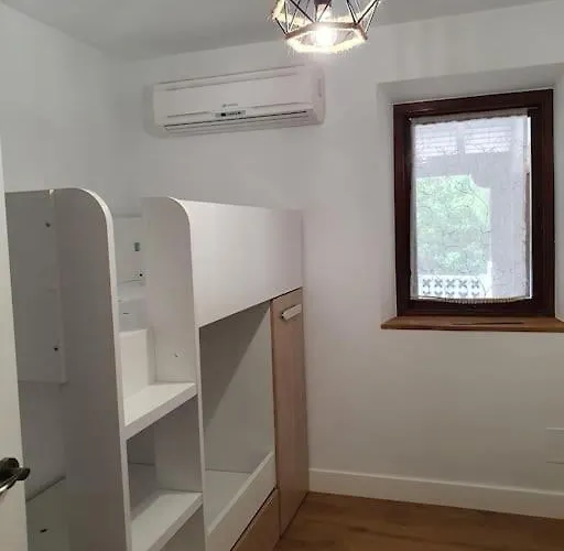 Dreams And Friends On The Coast Of Bilbao. Villa *