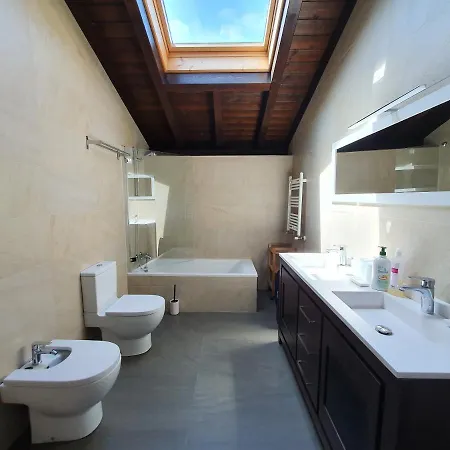 Villa Dreams And Friends On The Coast Of Bilbao. Getxo
